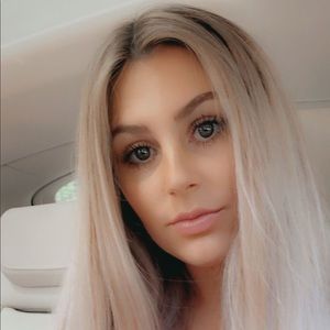 Meet your Posher, Jeanne